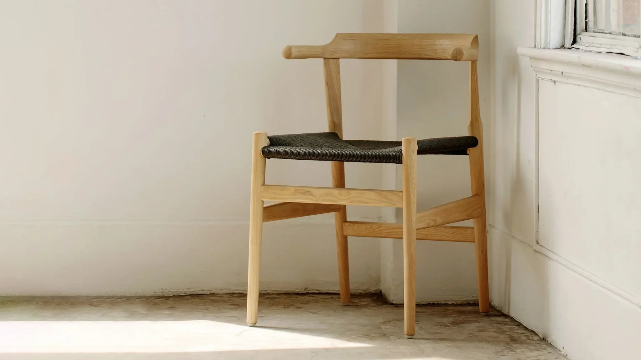 Tuck In Dining Chair White Ash, Black Papercord Seat
