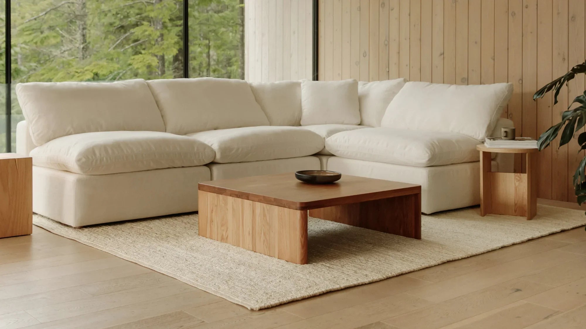 Formly Coffee Table (Oak) Minor Damage)